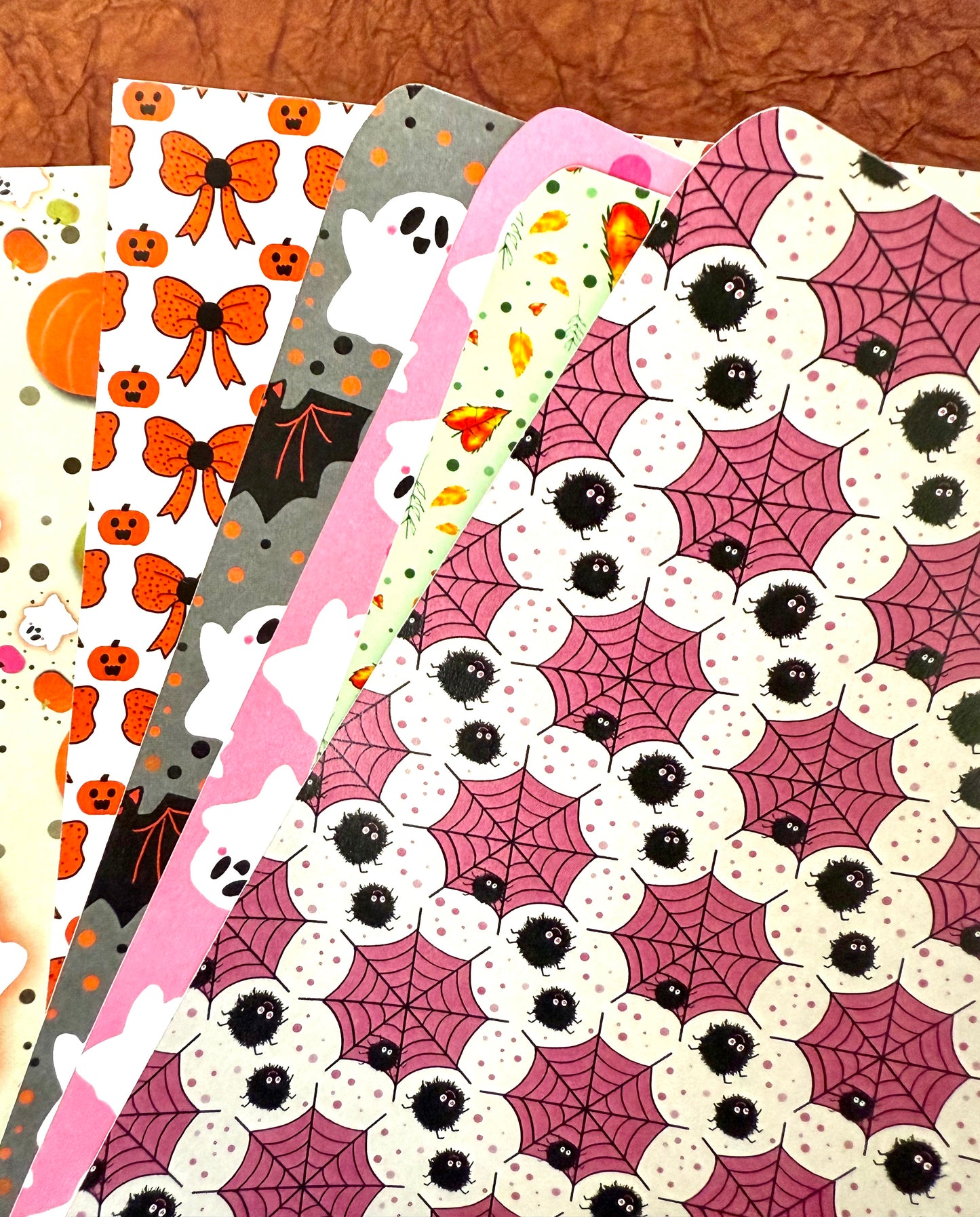 Kindle Paperwhite 10th Gen Halloween & Fall Inserts (Set of 6)