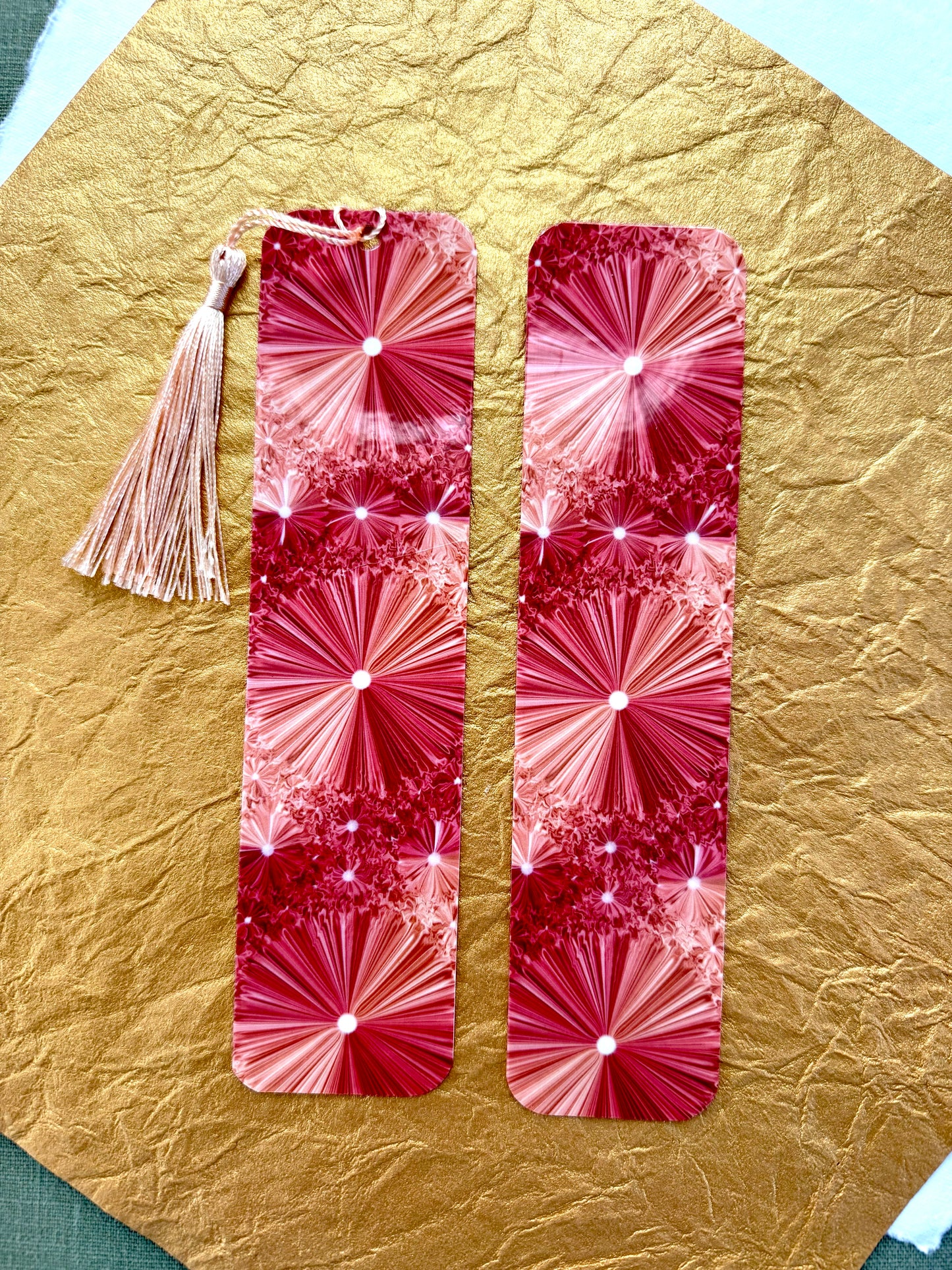 Kaleidoscope Pinch Effect Bookmark - Rose Gold with or without tassel