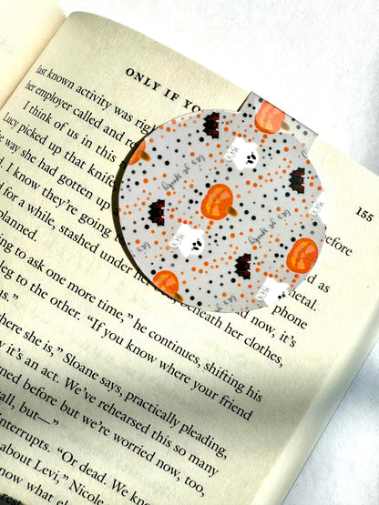 4 Pack of Halloween Themed Round Magnetic Bookmarks - Approx 2.5 x 2.25 inches