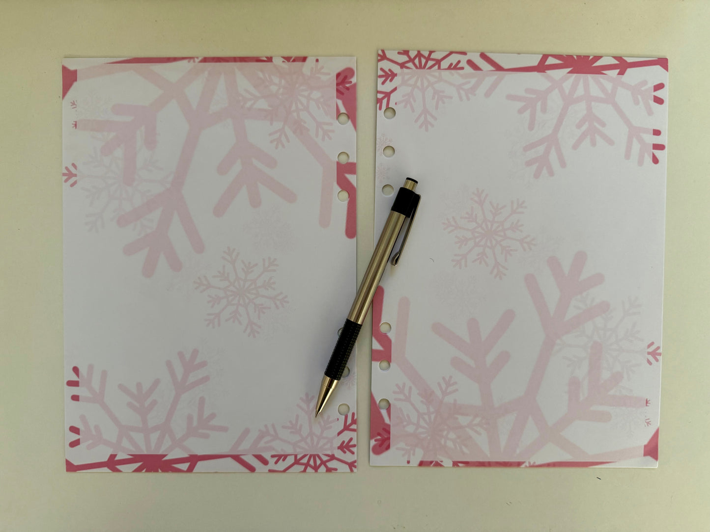 Snowflakes A5 Planner Inserts - 6 Hole Punched - Pack of 25